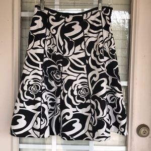 ANN TAYLOR SKIRT